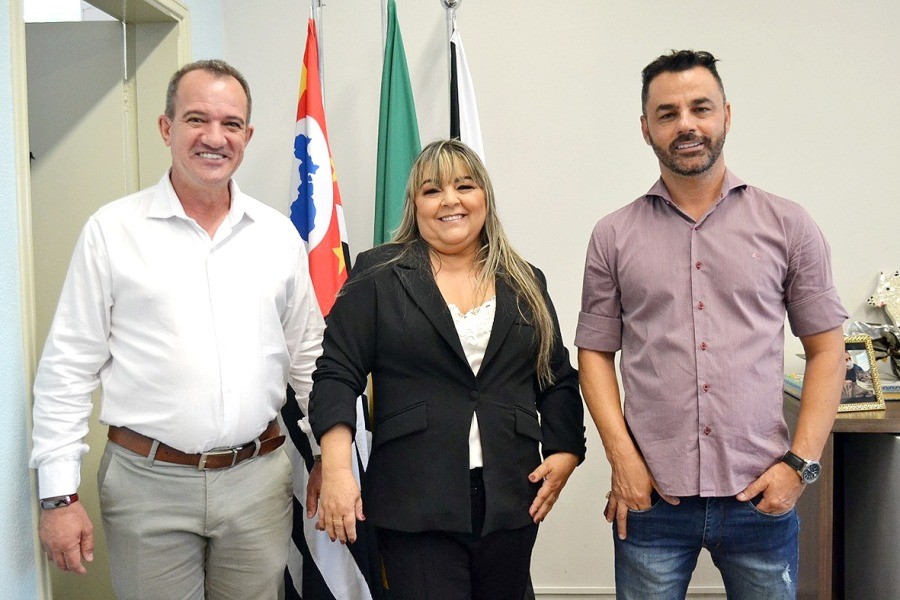 Rose Miranda assume como presidente do Fundo Social de Solidariedade de Nova Odessa