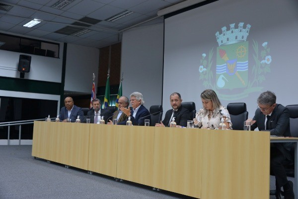 Tribunal de Contas orienta sobre gestão das Câmaras em palestra para vereadores da RMC