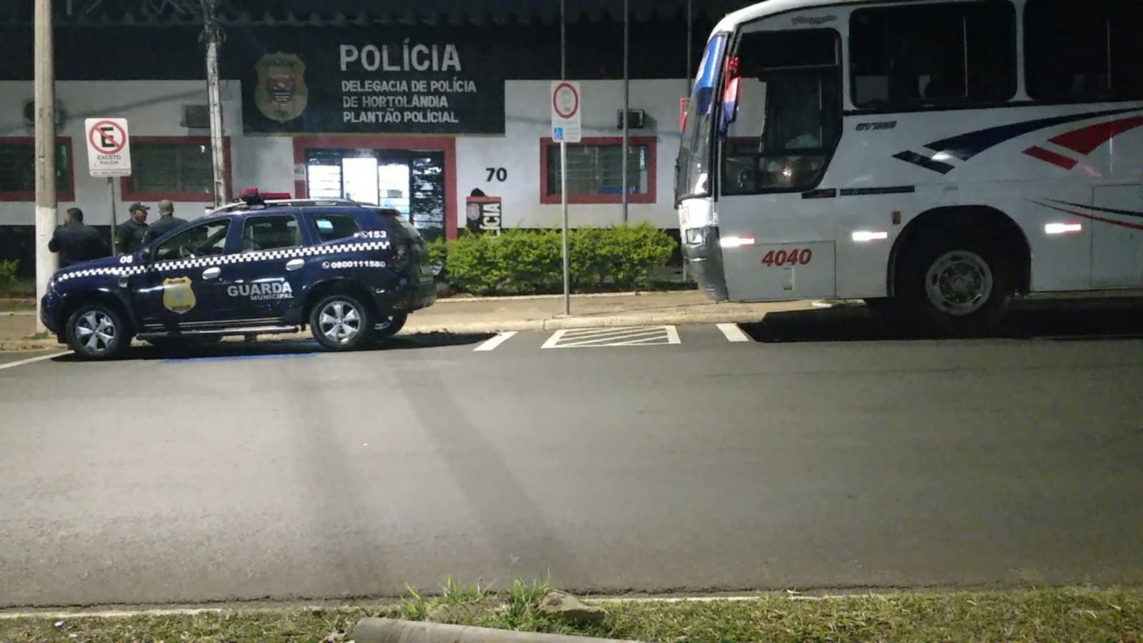 GM apreende ônibus com adolescentes, drogas e bebidas em Hortolândia