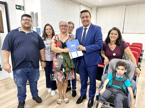 PL de Willian Souza que isenta morador com autismo de tarifa de água é aprovado em Sumaré