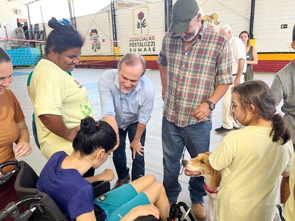 Deputado Dalben acompanha início do PetLove em Sumaré