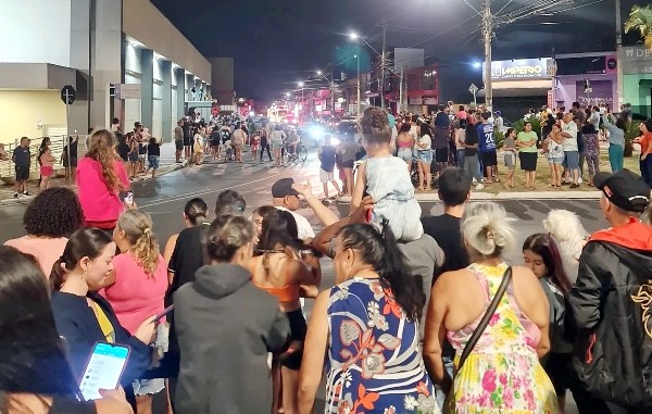 Caravana Iluminada atrai milhares de moradores às ruas de Sumaré