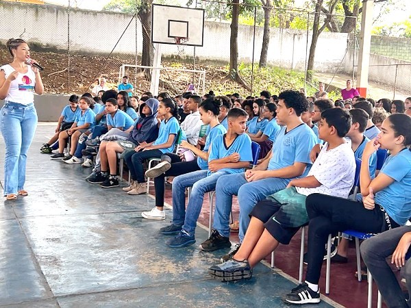 Campanha ‘Dias de Consciência, Ativismo e Cultura’ sensibiliza estudantes de Hortolândia