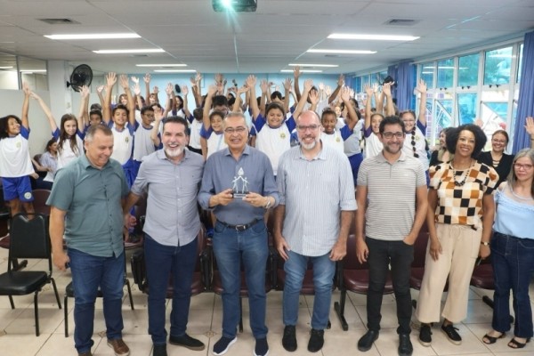 Estudantes de Hortolândia recebem premiação do projeto ‘Gota d’Água’