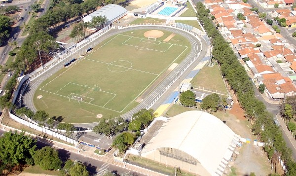 Aberta licitação para manutenção do Centro Esportivo Vereador José Pereira