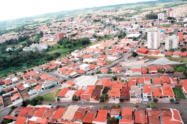 Brischi aprova regularização fundiária em núcleos urbanos de Monte Mor