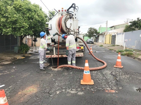 BRK aumenta em 23% lavagens preventivas das redes de esgoto em Sumaré no ano passado