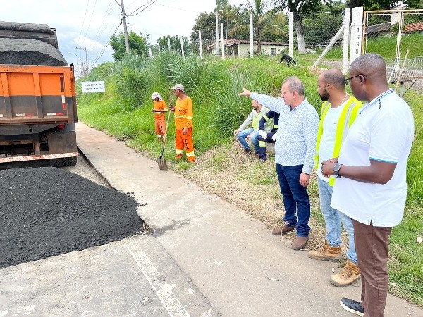 Estrada vicinal Nova Odessa-Sumaré começa a receber novo recapeamento