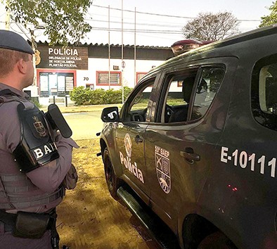 Baep prende membro de facção criminosa por tráfico em Hortolândia