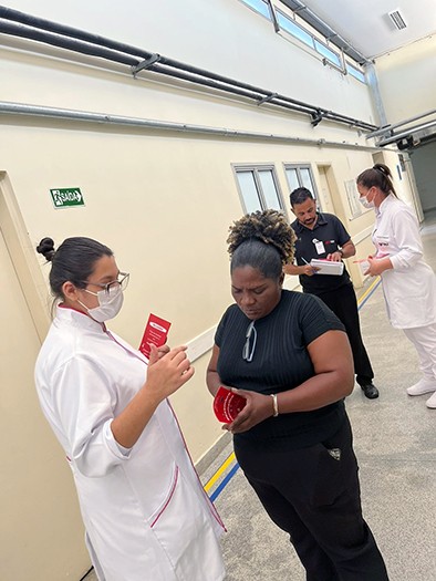 Hospital de Hortolândia realiza ação da campanha ‘Dezembro Vermelho’