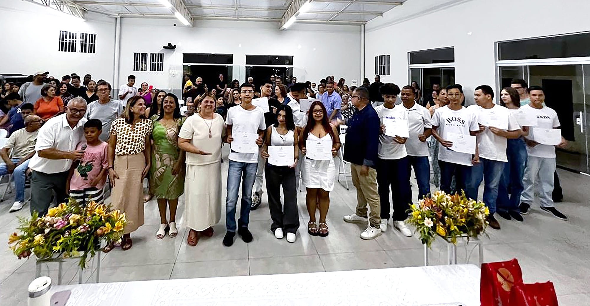 Jovens de Hortolândia concluem curso de preparação para mercado de trabalho