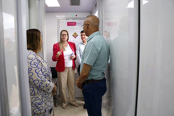 Carreta da Américas Amigas realiza 320 mamografias em Hortolândia