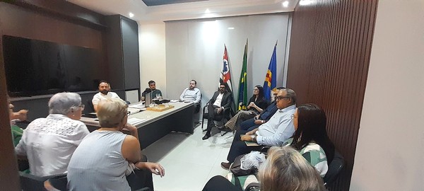 Executivo se reúne com aposentados para manter auxílio em Sumaré
