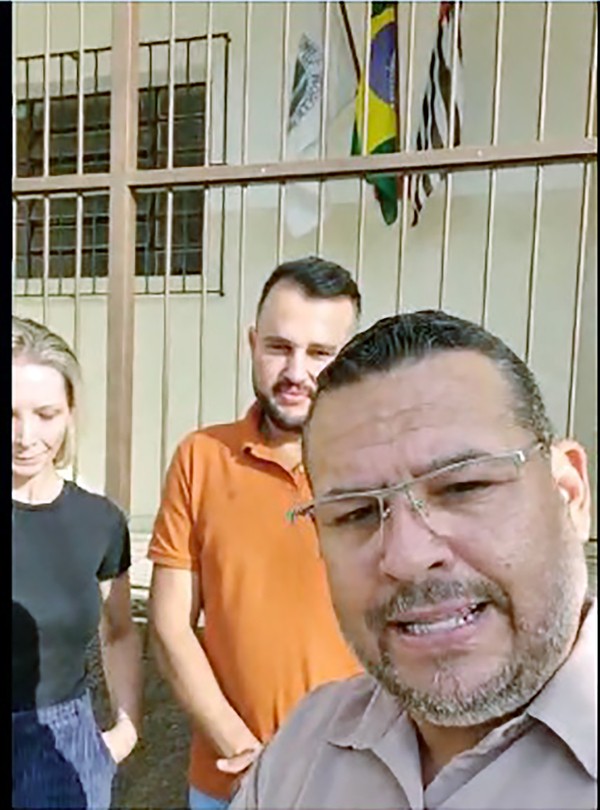 Médicos ameaçam paralisação por falta de pagamento em Monte Mor