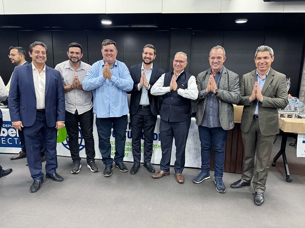 Leitinho ‘apresenta’ Nova Odessa a diplomatas e investidores indianos