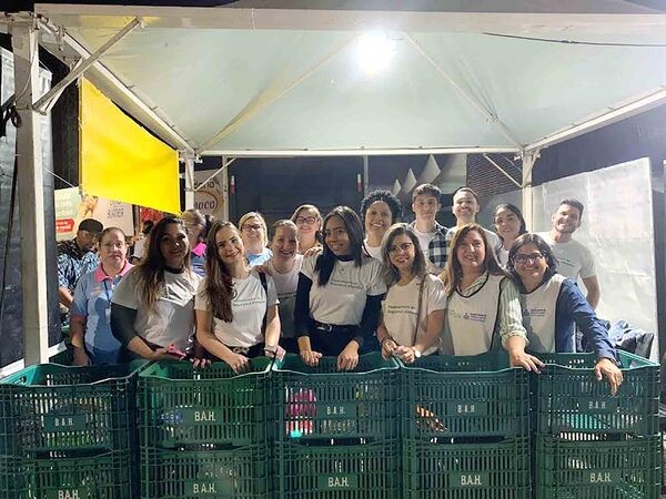 Show do cantor Daniel arrecada seis toneladas de alimentos em Hortolândia