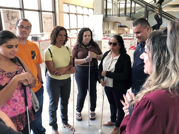 Exposição de pão de queijo impulsiona inclusão de deficientes em Hortolândia