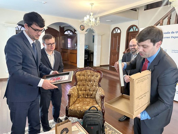 Leitinho estreita relações com Itália e Ucrânia para fortalecer Nova Odessa