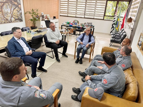 Chico discute cessão de área para nova sede dos Bombeiros em Americana