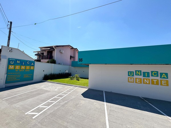 Instituto contrata profissionais para sete áreas em duas cidades da região