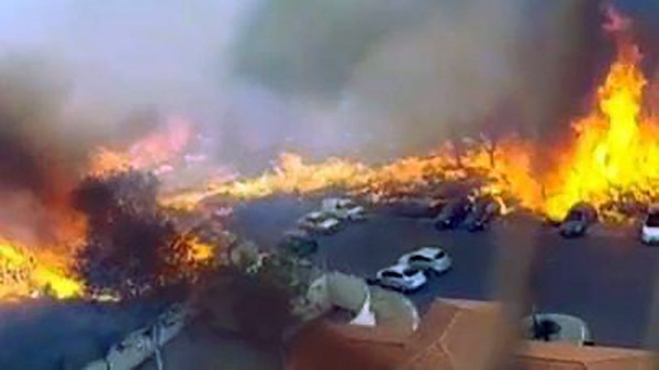 Chuva chega e ajuda a conter focos de incêndio que mobilizaram bombeiros