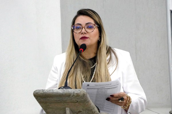 Vereadores recebem denúncia e abrem CP contra Wal da Farmácia por quebra de decoro