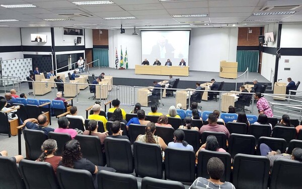 Câmara aprova convênio para implantação de cursos da Etec e Fatec em Paulínia