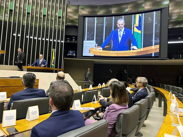 Projeto de Leitinho autoriza parcerias entre Nova Odessa e cidade ucraniana