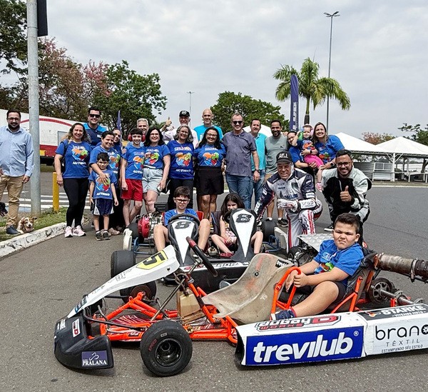 Inclusão e emoção evidenciam Kart Terapia realizado em Nova Odessa