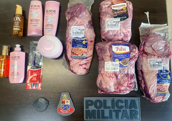 Homem é preso por furto de produtos em supermercado