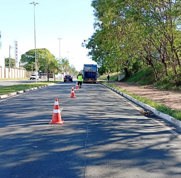 Operação Chorume: Sumaré fiscaliza 37 caminhões e aplica 17 autuações