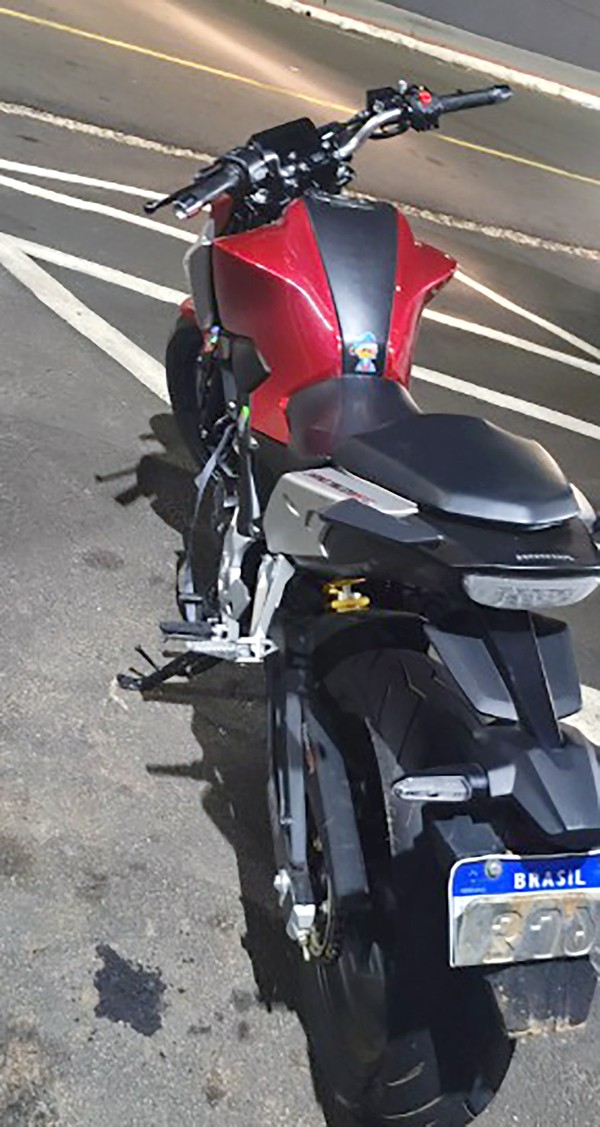 Motociclista é preso em Sumaré por adulteração de placa e desobediência