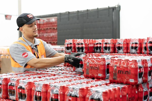 Coca-Cola FEMSA Brasil abre contratações temporárias para fim de ano em Sumaré e região