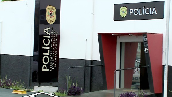 Homem é preso após agredir mãe idosa e atacar vizinho com barra de ferro em Sumaré