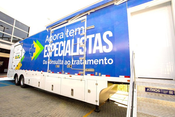 Americana recebe carreta de saúde da mulher na Praça Comendador Müller