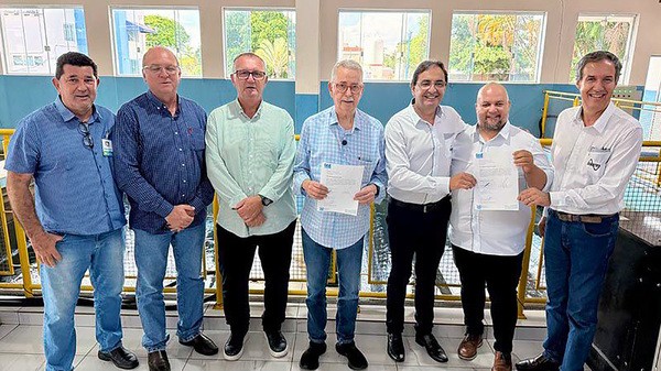 Sardelli assina ordem de serviço para modernização de ETAs em Americana