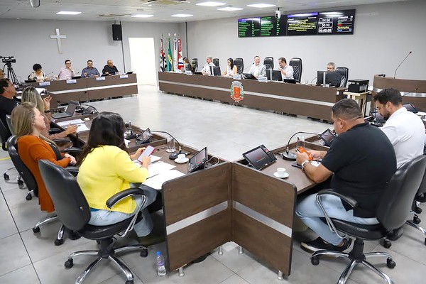 Vereadores de Americana aprovam reajuste de 8,36% para servidores