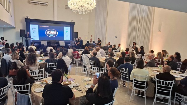 ACIAS reúne 150 empresários em celebração aos 5 anos do grupo ION
