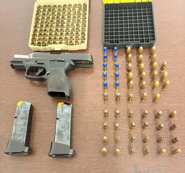 Homem é preso por porte ilegal de arma durante bloqueio policial em Sumaré