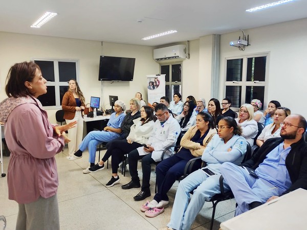 Hortolândia capacita equipes de saúde sobre famílias e atendimentos seguros