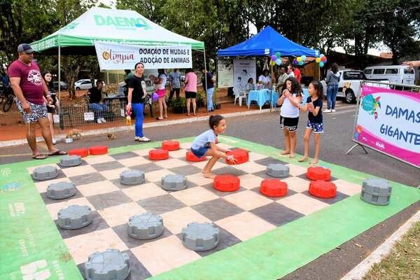 Sumaré recebe o projeto "Brincando na Praça" neste domingo com atividades gratuitas para toda a família