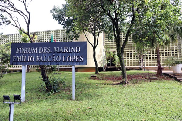 Justiça condena dupla após assalto com agressões e família refém em Americana