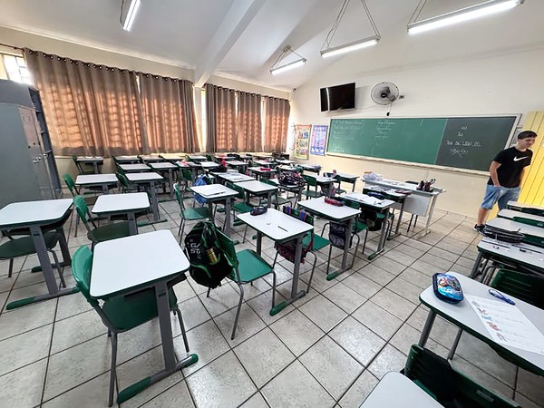 Monte Mor reforça frequência escolar e alerta as famílias sobre as ausências