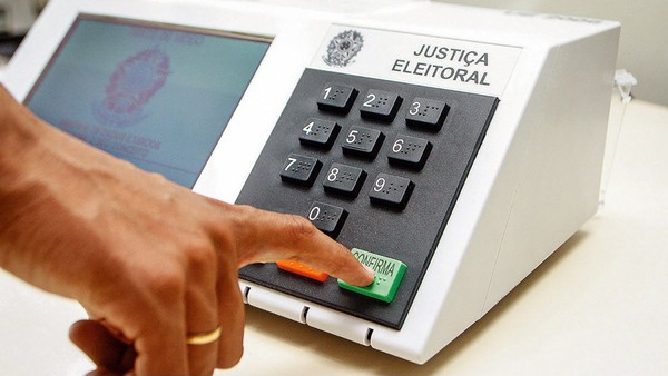 Mais de 29,6 milhões de eleitores paulistas são obrigados a votar em outubro, segundo TRE-SP
