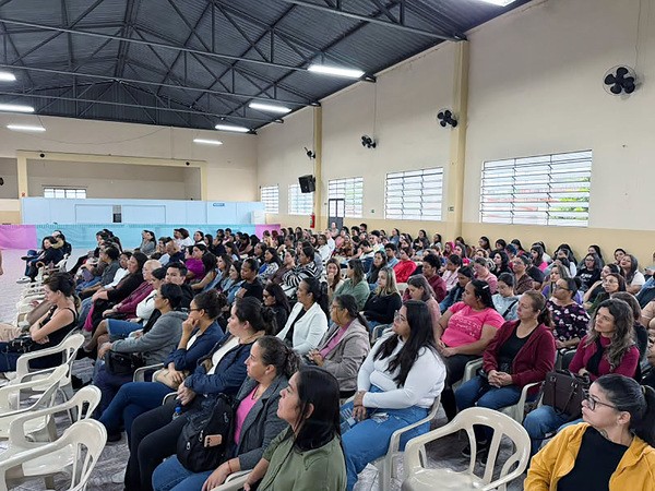 Monte Mor capacita 180 profissionais para melhorar a inclusão nas escolas